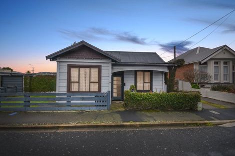 Photo of property in 76 Wesley Street, South Dunedin, Dunedin, 9012