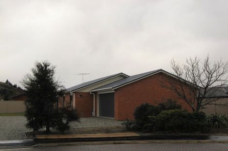 Photo of property in 4 Farrier Court, Cromwell, 9310