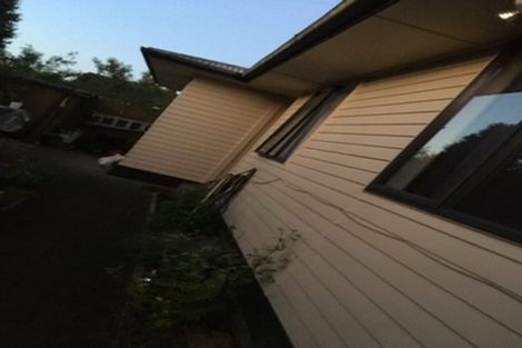 Photo of property in 16 Ussher Place, Pakuranga Heights, Auckland, 2010