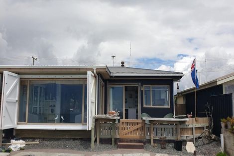 Photo of property in 23 Clifton Road, Haumoana, 4102