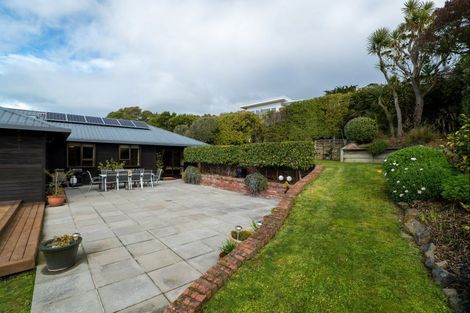 Photo of property in 100 Mount Pleasant Road, Mount Pleasant, Christchurch, 8081