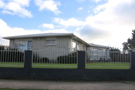 Photo of property in 43 Herbert Avenue, Cloverlea, Palmerston North, 4412