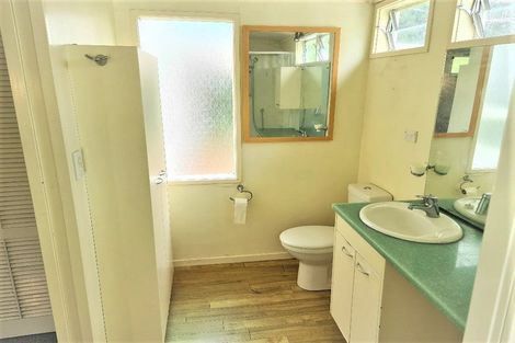 Photo of property in 9 Rangitira Avenue, Takapuna, Auckland, 0622