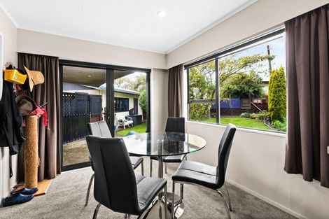 Photo of property in 23 Breadalbane Road, Havelock North, 4130