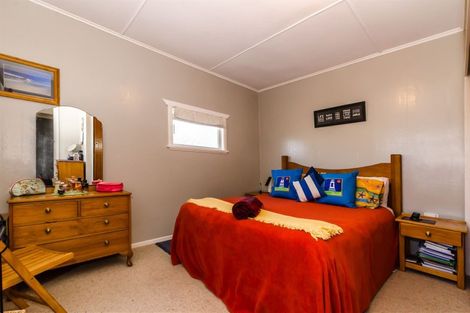Photo of property in 14 Middleton Road, Paraparaumu Beach, Paraparaumu, 5032