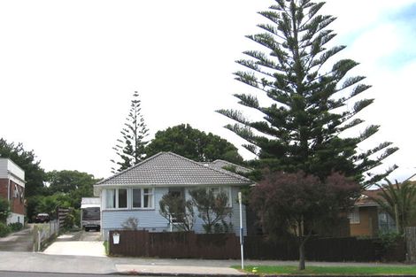 Photo of property in 8 Line Road, Glen Innes, Auckland, 1072