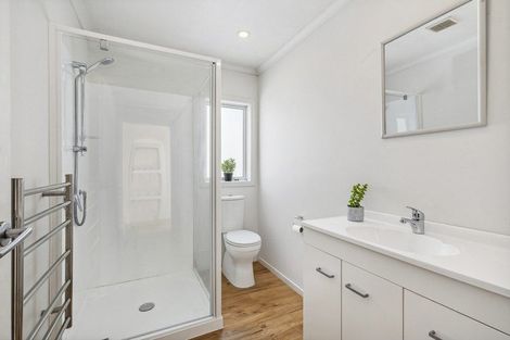 Photo of property in 4 Doncaster Terrace, Ascot Park, Porirua, 5024