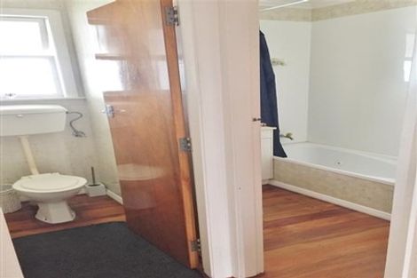 Photo of property in 6 Murch Place, Tawhero, Whanganui, 4500