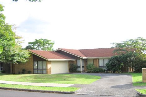 Photo of property in 15 Raddock Place, Farm Cove, Auckland, 2012