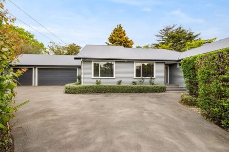 Photo of property in 35 Kirkwood Avenue, Upper Riccarton, Christchurch, 8041