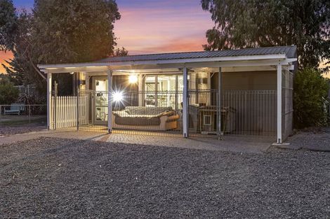 Photo of property in 27 Loburn Whiterock Road, Loburn, Rangiora, 7472