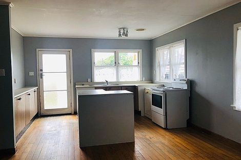 Photo of property in 3 Anthony Place, Pakuranga, Auckland, 2010