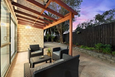 Photo of property in 305a Albany Highway, Rosedale, Auckland, 0632