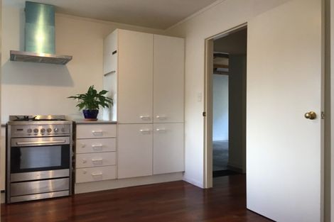 Photo of property in 299a Glengarry Road, Glen Eden, Auckland, 0602