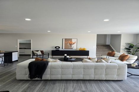 Photo of property in 27 Surf View Crescent, Red Beach, 0932