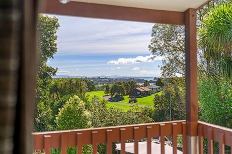 Photo of property in 83 Cambridge Road, Bethlehem, Tauranga, 3110