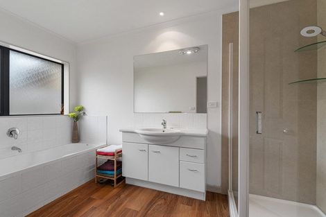 Photo of property in 9 Devoy Drive, Owhata, Rotorua, 3010