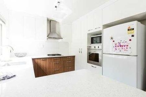 Photo of property in 18a Esmeralda Avenue, Avondale, Auckland, 1026