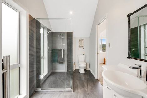 Photo of property in 346 Inland Road, Helensville, 0875