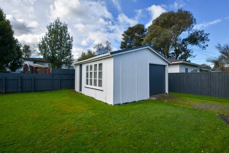 Photo of property in 132 Pembroke Street, Carterton, 5713