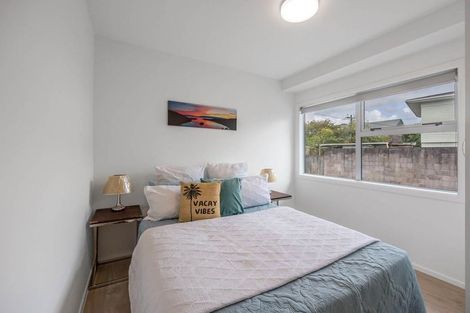 Photo of property in 1/11 Corunna Road, Milford, Auckland, 0620