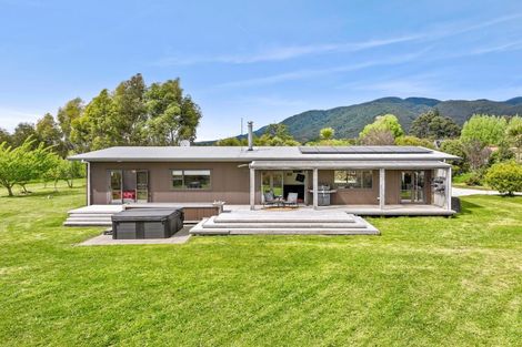 Photo of property in 24 Onekaka Iron Works Road, Onekaka, Takaka, 7182