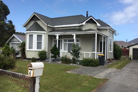 Photo of property in 4 Marsden Road, Greymouth, 7805