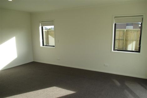 Photo of property in 50 Lewis Crescent, Rolleston, 7614