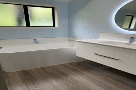 Photo of property in 5 Libra Place, Kawaha Point, Rotorua, 3010