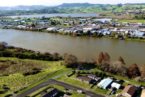 Photo of property in 1 George Clay Place, Huntly, 3700