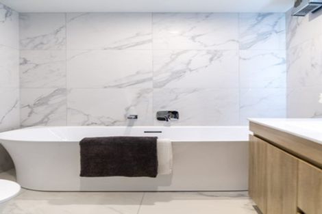 Photo of property in 29d Mackenzie Street, Te Atatu South, Auckland, 0610