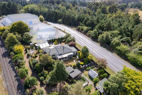 Photo of property in 77250 State Highway 2, Dannevirke, 4930