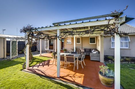 Photo of property in 72 Freyberg Avenue, Tamatea, Napier, 4112