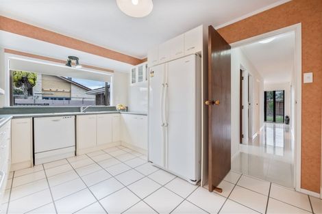 Photo of property in 13 Pukeko Place, Papatoetoe, Auckland, 2025