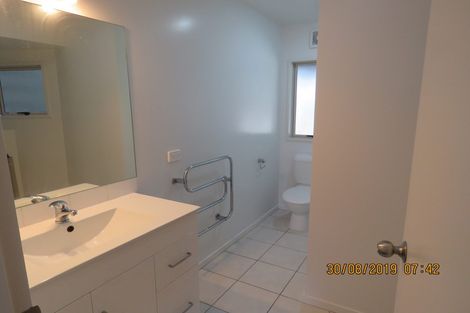 Photo of property in 1/206 Manuka Road, Bayview, Auckland, 0629