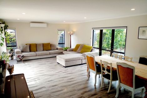 Photo of property in 47 Nielsen Gardens, Rototuna, Hamilton, 3210