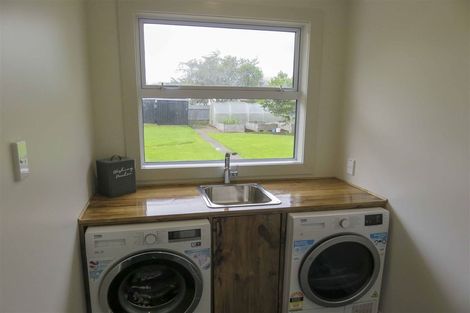 Photo of property in 75 Dart Street, Hawthorndale, Invercargill, 9810