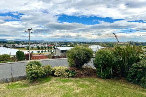 Photo of property in 13 Lowestoft Street, Balclutha, 9230