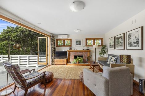 Photo of property in 26 Beach Street, Island Bay, Wellington, 6023