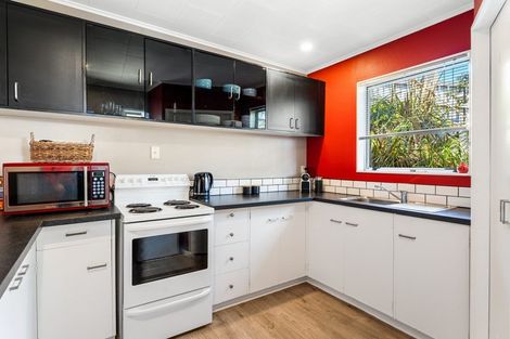 Photo of property in 29a Robson Street, Stokes Valley, Lower Hutt, 5019