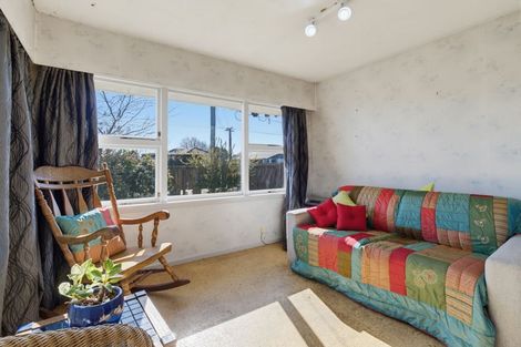 Photo of property in 42 Daniels Road, Redwood, Christchurch, 8051