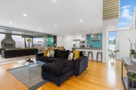 Photo of property in 249a Dickson Road, Papamoa Beach, Papamoa, 3118