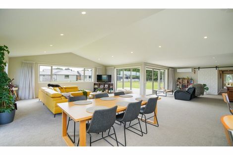 Photo of property in 115 Blairlogie Close, Otatara, Invercargill, 9879