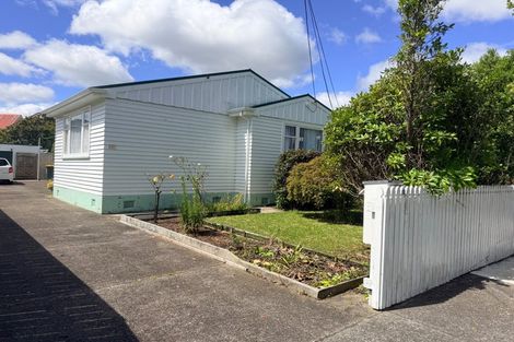 Photo of property in 13 Pinny Avenue, Epuni, Lower Hutt, 5011