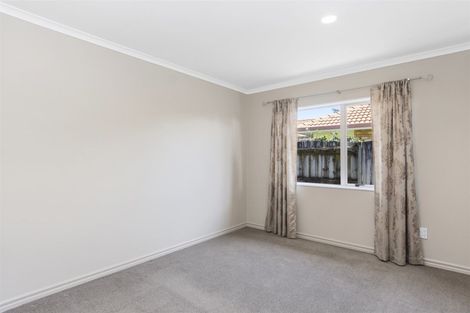 Photo of property in 1 Rosberg Place, Mount Maunganui, 3116