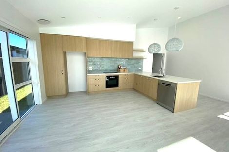 Photo of property in 4 Julie Lane, Papamoa, 3118