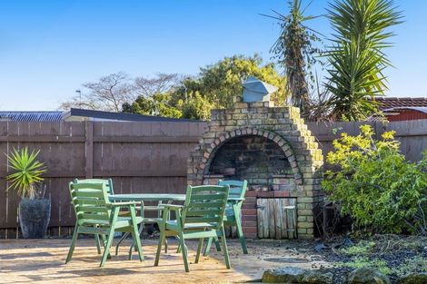 Photo of property in 27 Rushgreen Avenue, Pahurehure, Papakura, 2113