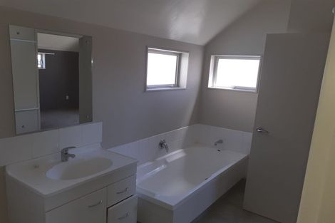 Photo of property in 5/45 Rolleston Street, Mount Cook, Wellington, 6021