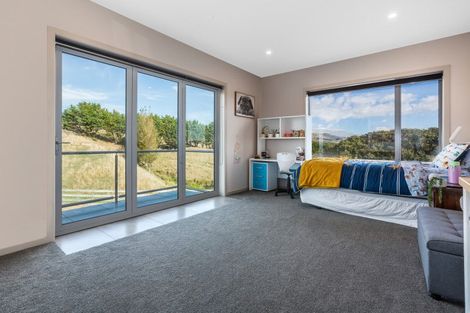 Photo of property in 75b Paremata Haywards Road, Pauatahanui, Porirua, 5381