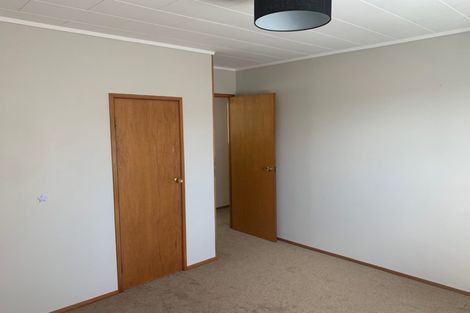 Photo of property in 41 Tamahere Drive, Glenfield, Auckland, 0629